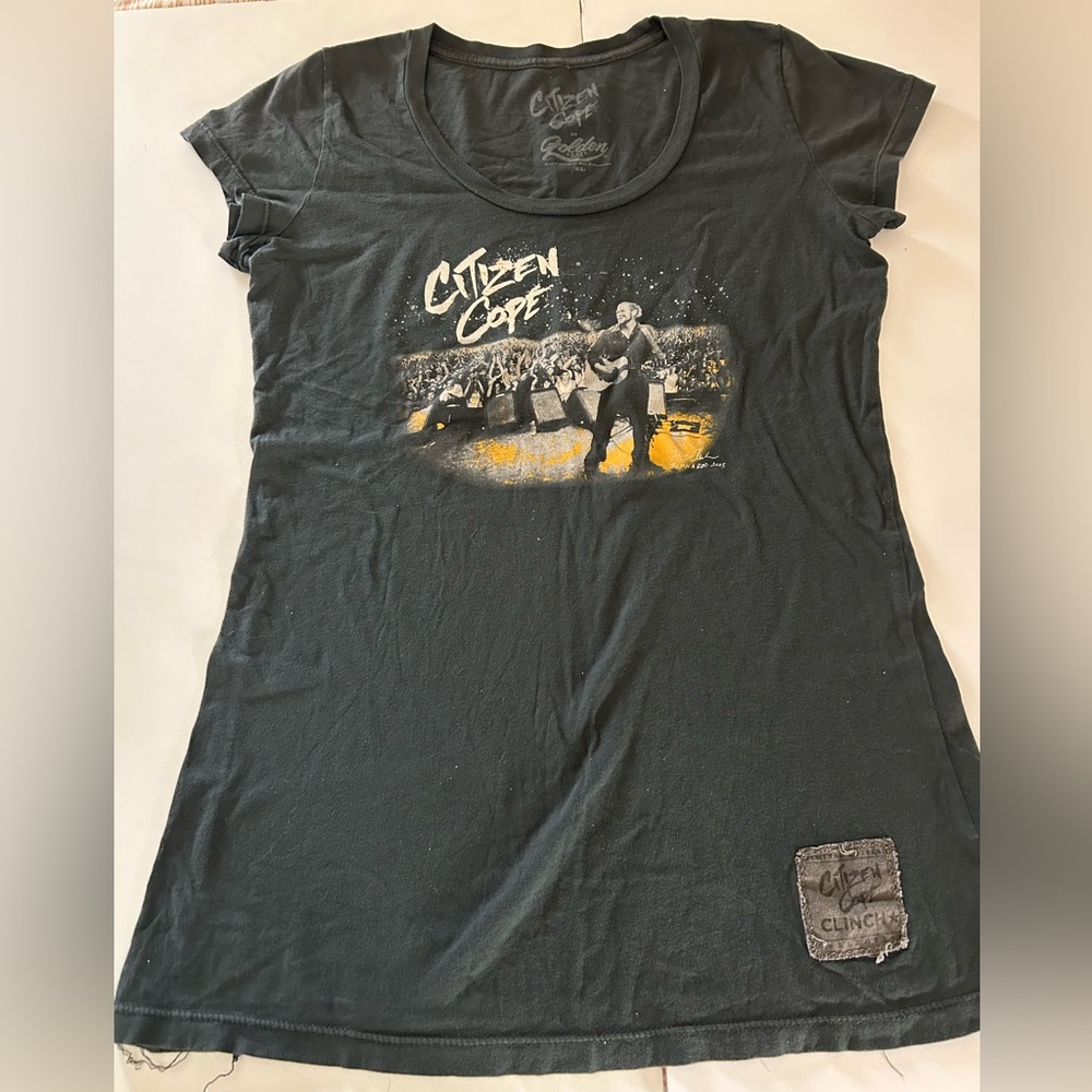 Citizen Cope gray tshirt. Women’s XL.